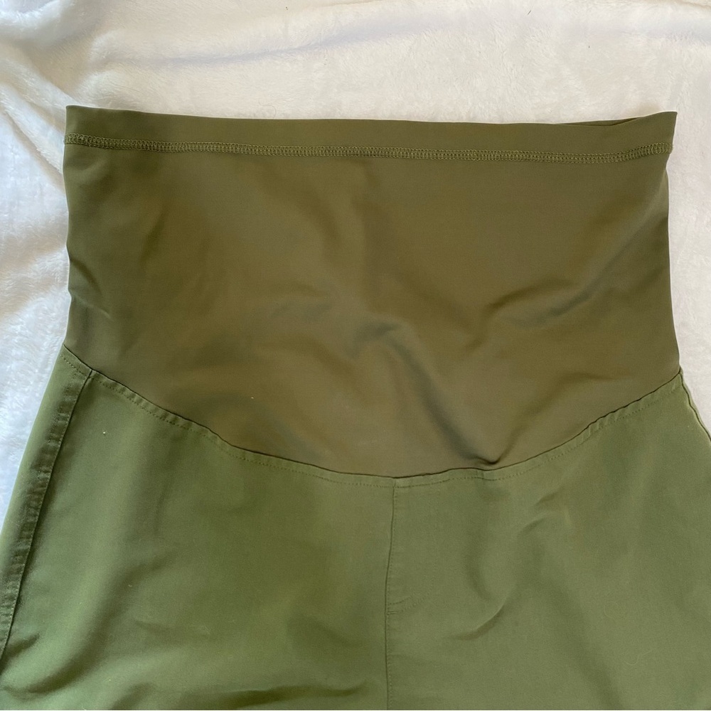 Figs Yola Maternity Skinny Scrub Pants Sz M Dark Olive Green Army Cargo Pockets - Picture 6 of 14